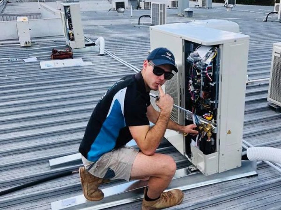 air conditioning repairs redcliffe